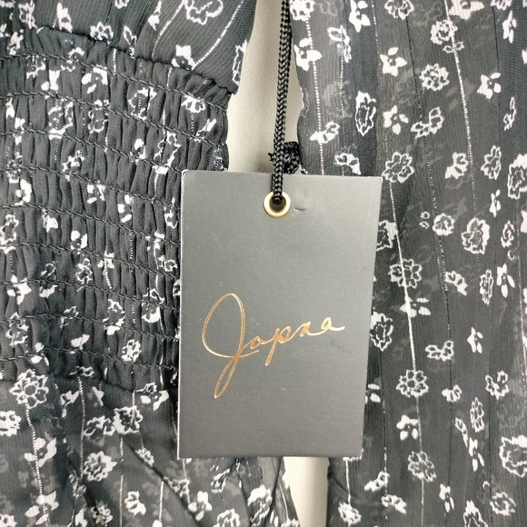 NWT Japna V Neck Faux Wrap Pinstripe Floral Top w/ Smocked Waist Sz. S - Picture 6 of 9